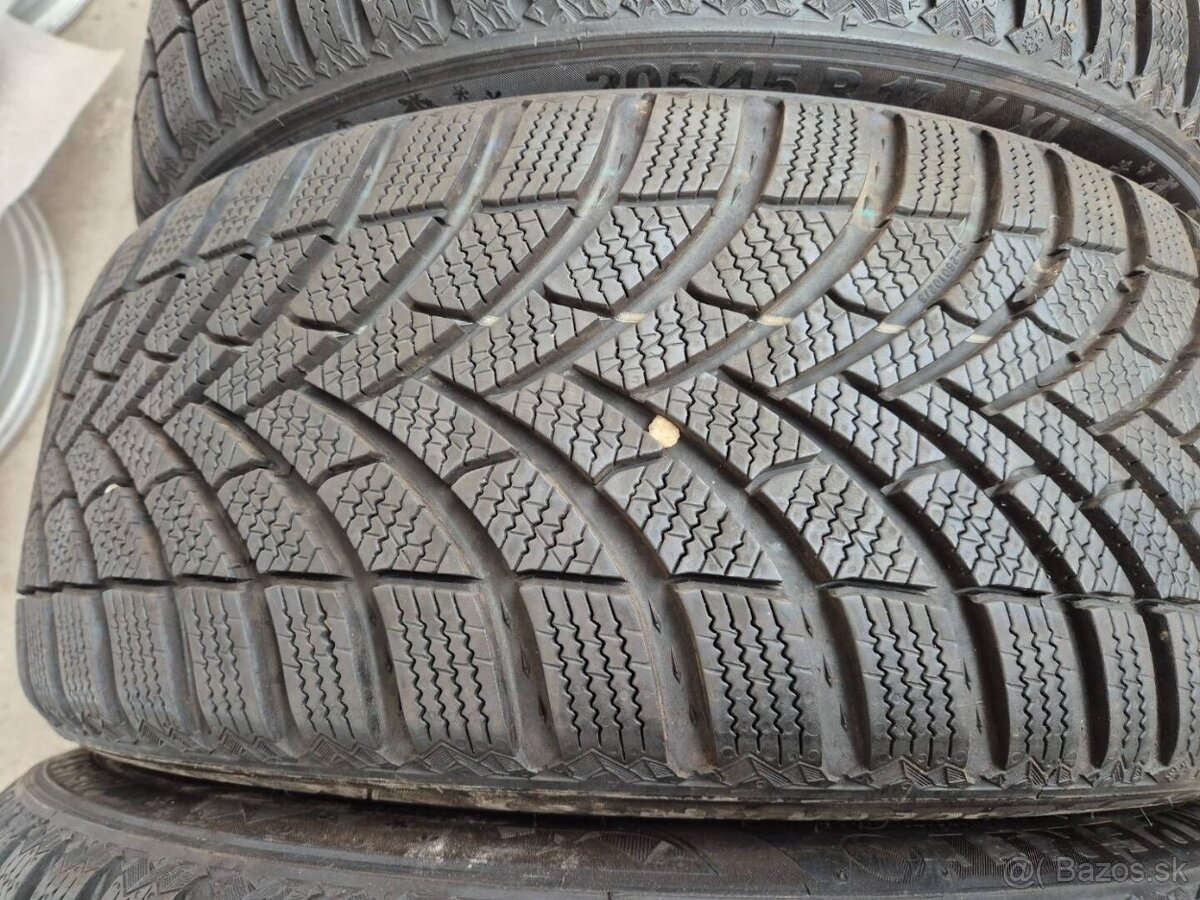 205/45 r17 zimné 4 ks SEMPERIT - vyzuté z predvádzačky - 4