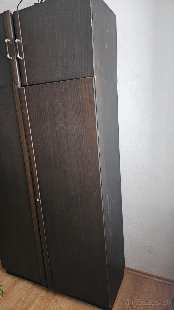 Predam skriňu za symbolickú cenu - 4