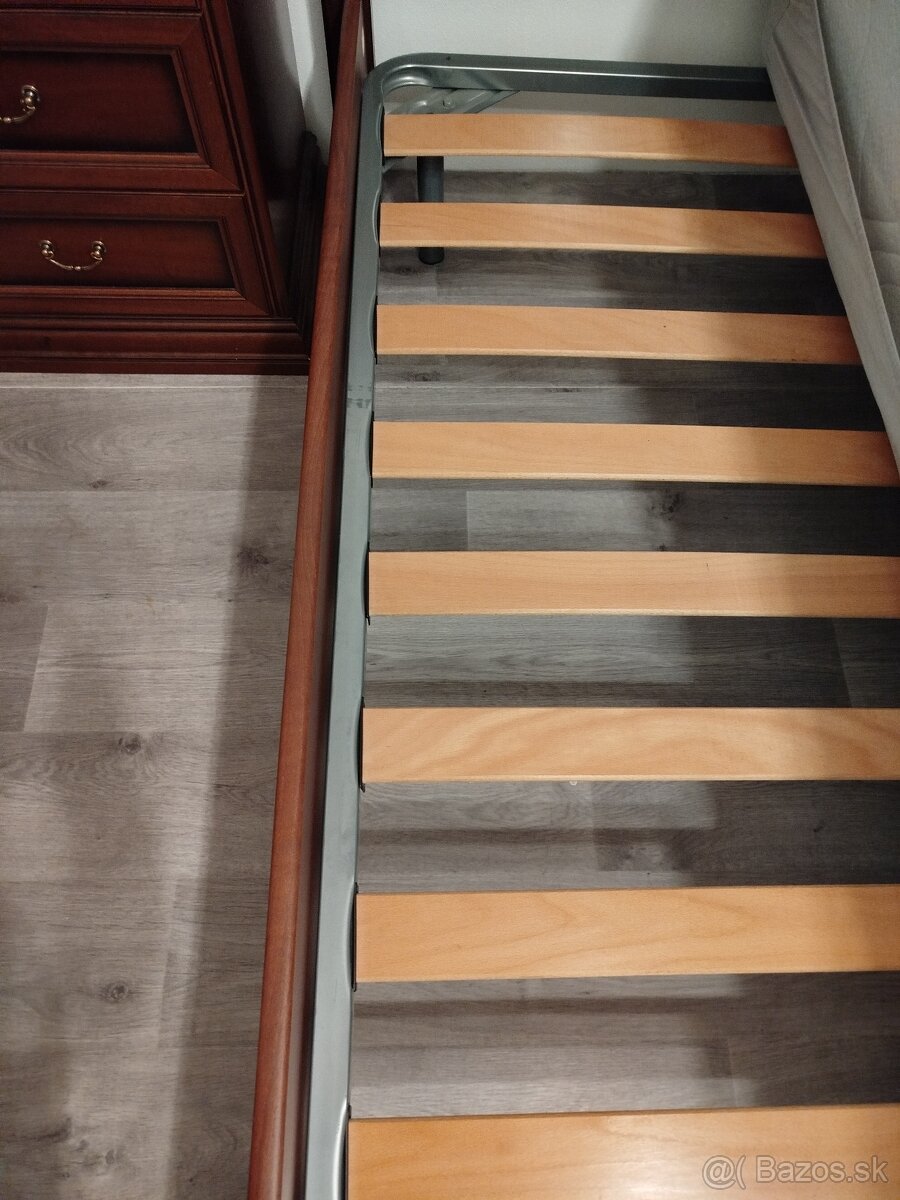 Manželská posteľ - 4