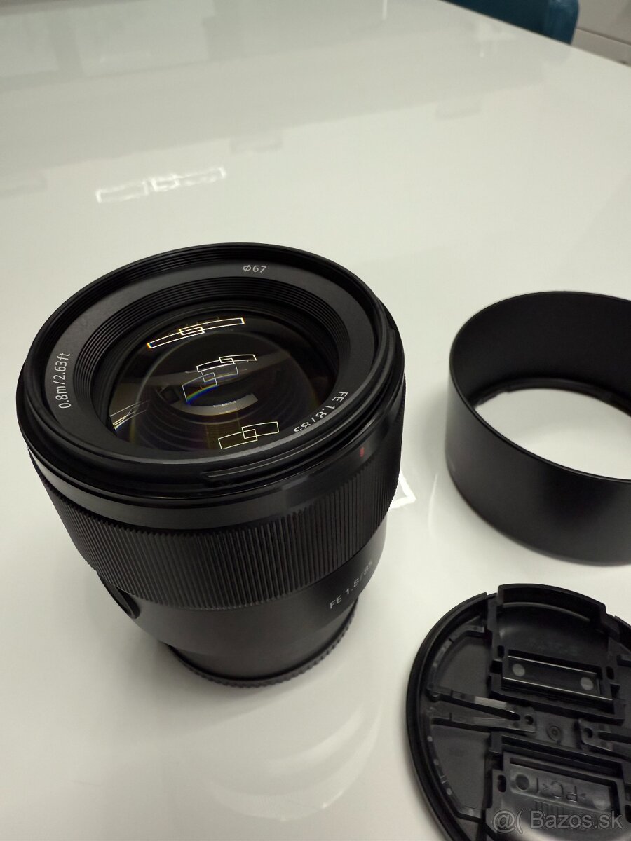 Sony FE 85mm f/1.8 - ako nový, komplet - 4