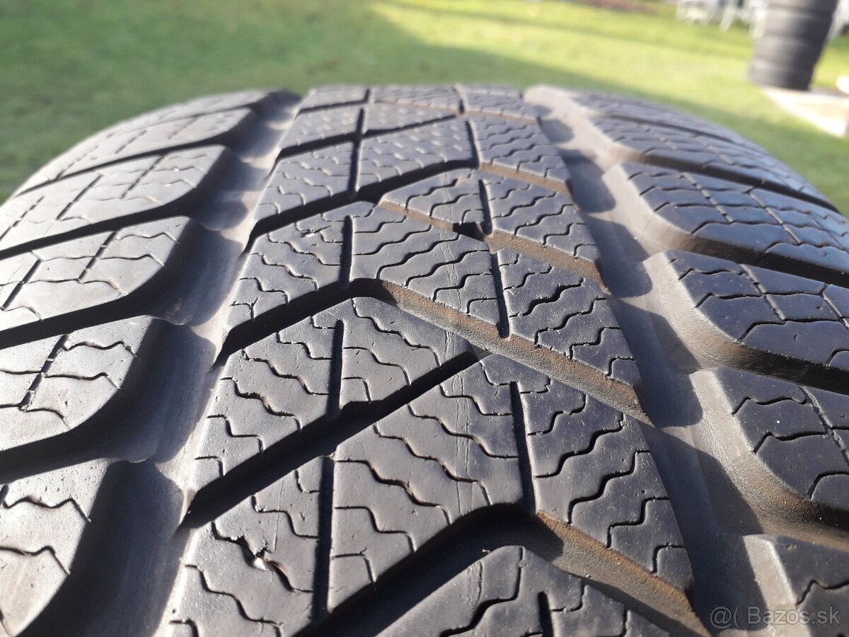 275/45 r20 zimne pneumatiky - 4