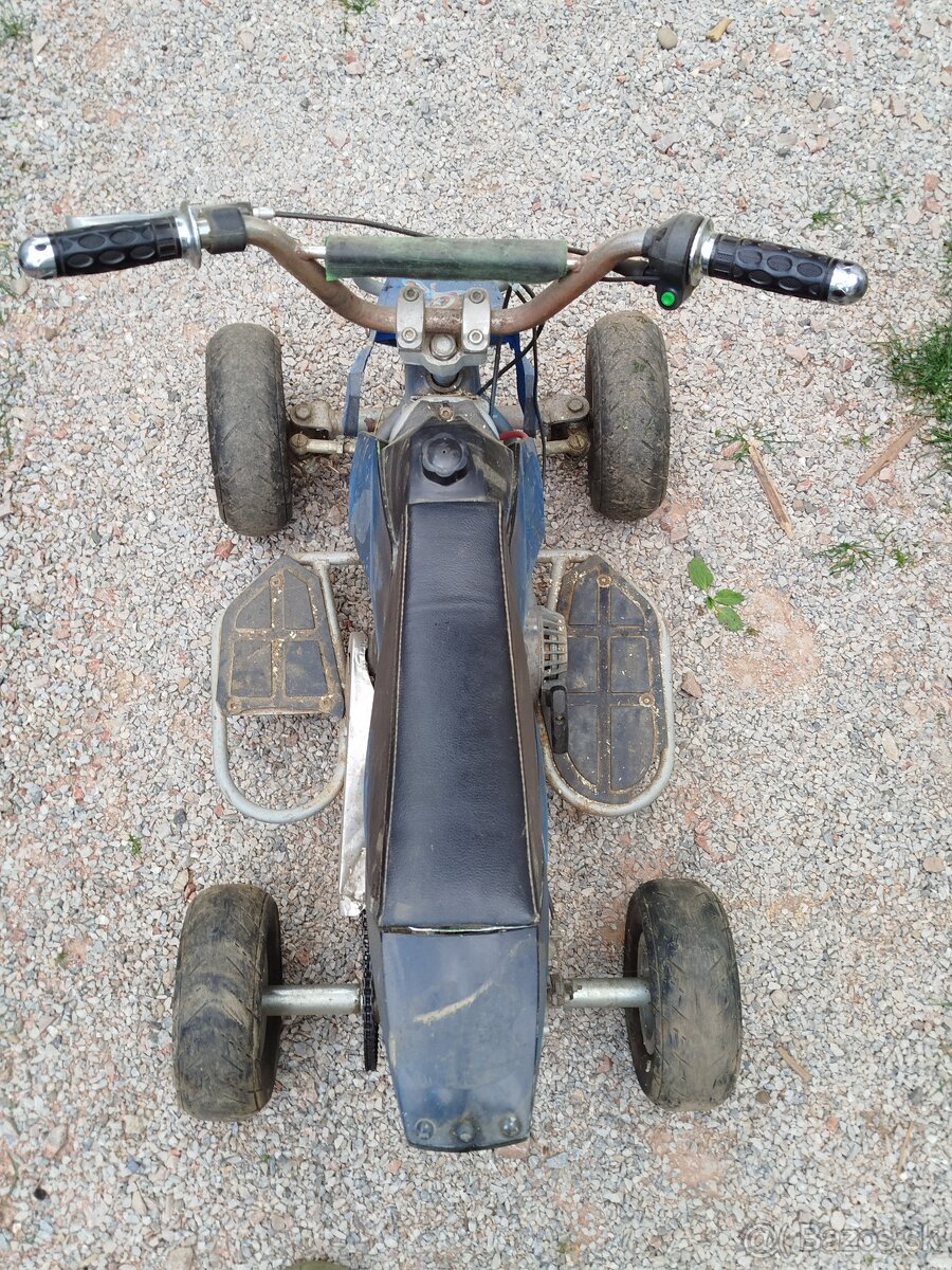 Predám detskú štvorkolku na súčiastky