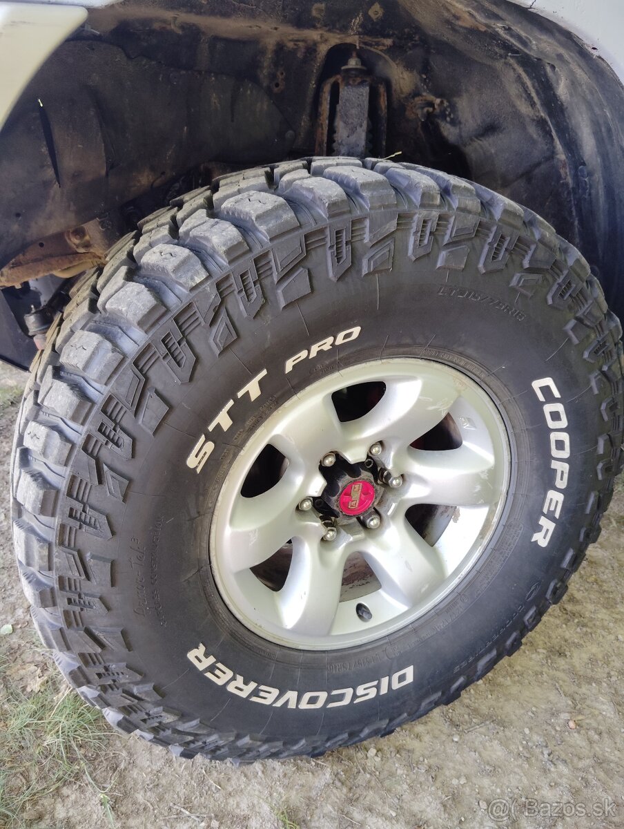 Nissan Patrol Y61
