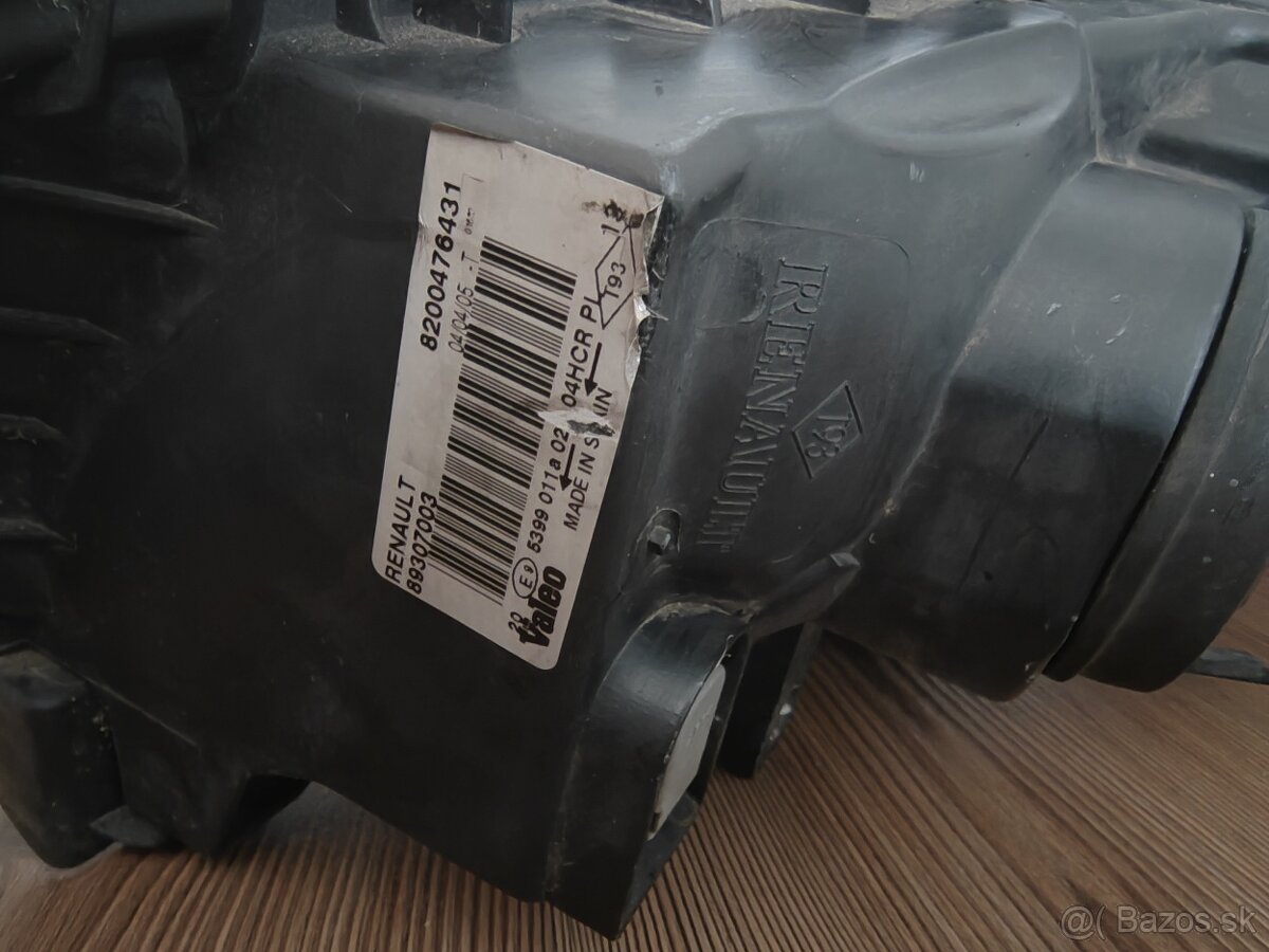 Renault Megane 2 predné svetlá - 4