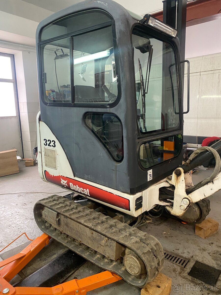 Bobcat 323 Minibager - 4