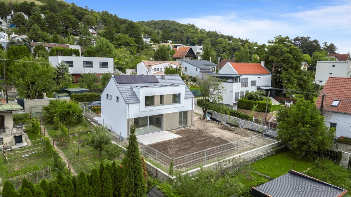 REZERVOVANÉ : Nový domov v Devíne - 5izb. rodinný dom s doko - 4