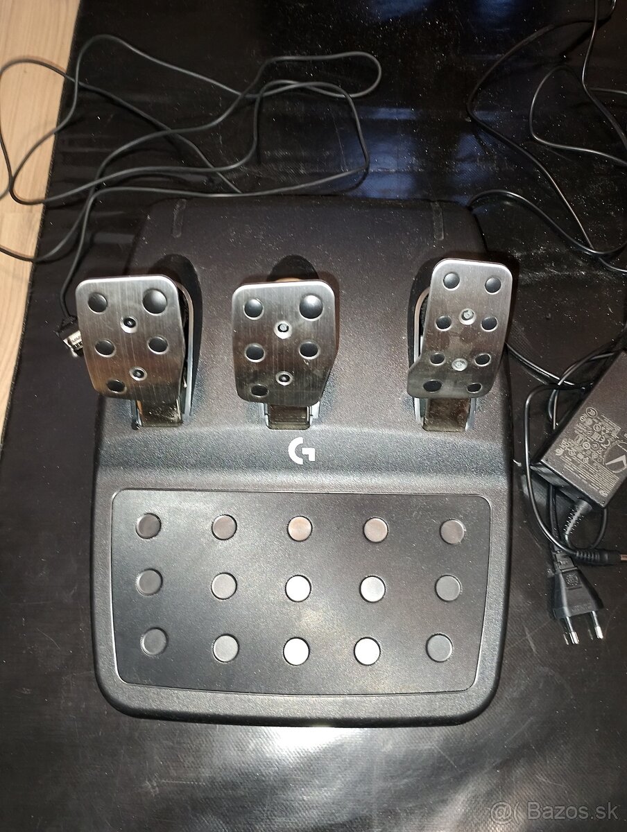 Logitech G923 - 4
