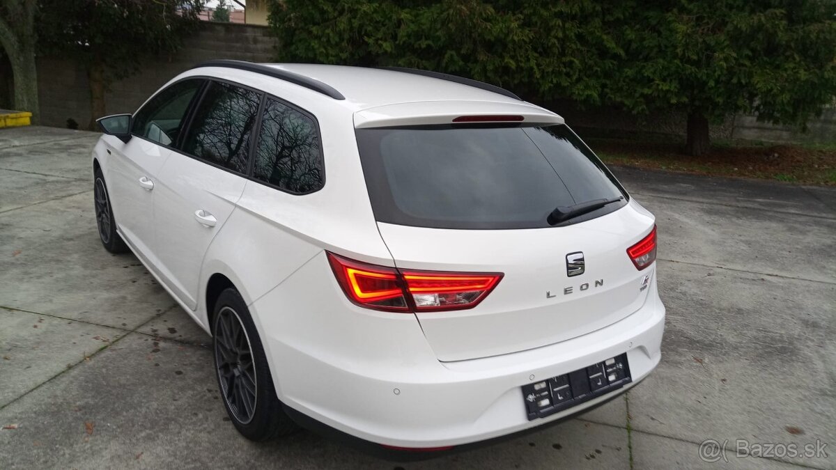 Seat Leon 1,2 TSI ST Reference FR 81kW 5dv. - 4