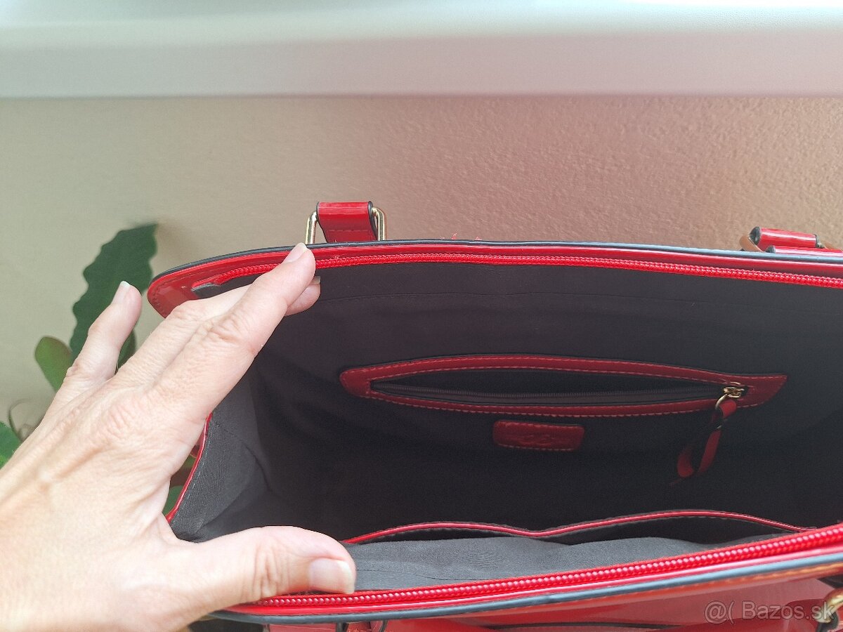 Kabelka červena Baťa - 4