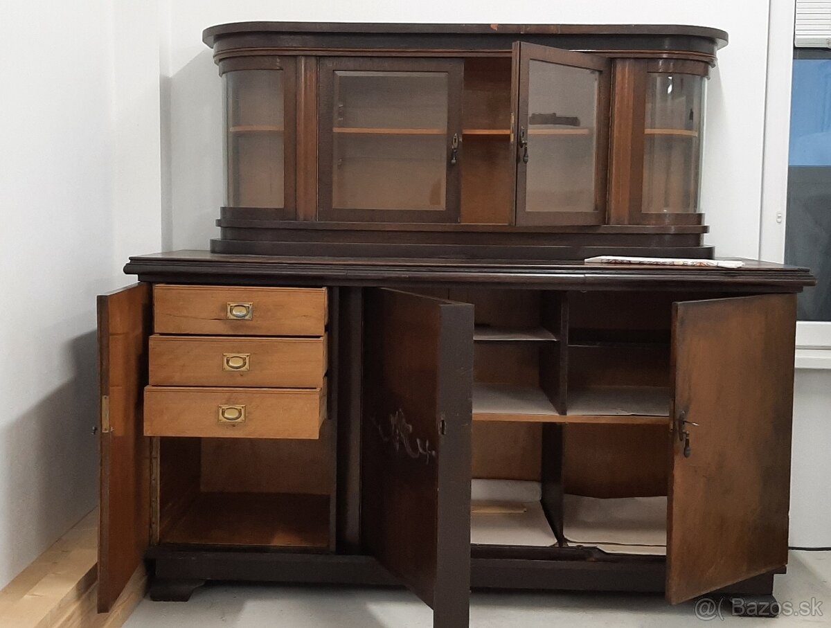 Starožitná komoda - 4