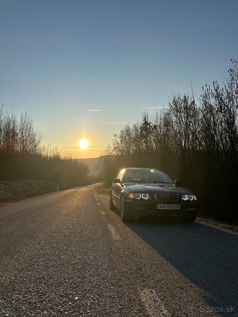 BMW e46 330i predfl. Manuál sedan - 4