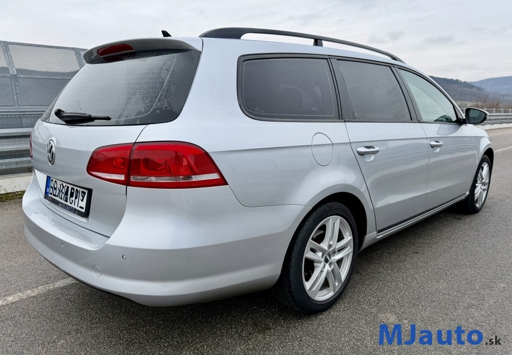 🔥 VOLKSWAGEN PASSAT COMBI 1.6 TDI Možná výmena/leasing - 4