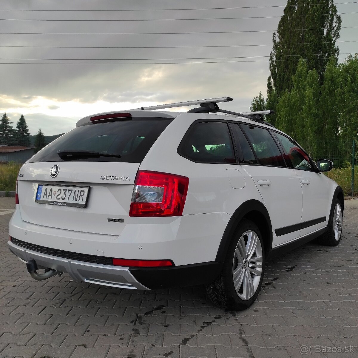 Škoda Octavia Scout 2.0 TDI, DSG, 4x4 - 4