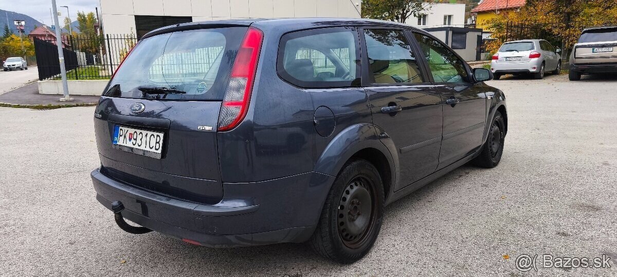 Ford Focus Combi 1.8 TDCi Ghia - 4