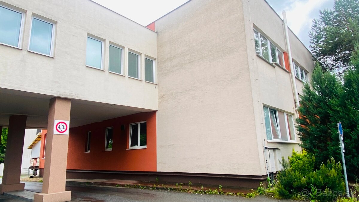 POLYFUNKČNÝ OBJEKT SO ZAMERANÍM NA GASTRO SLUŽBY / PREŠOV - 4