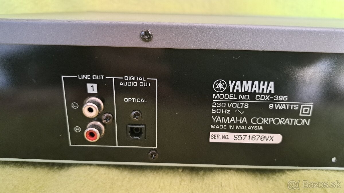 CD prehrávač YAMAHA CDX-396 - 4