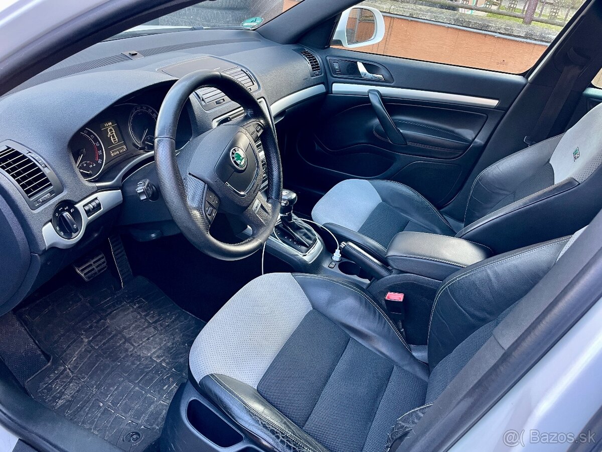 Škoda Octavia RS 2.0 TDi DSG Combi CR - 4