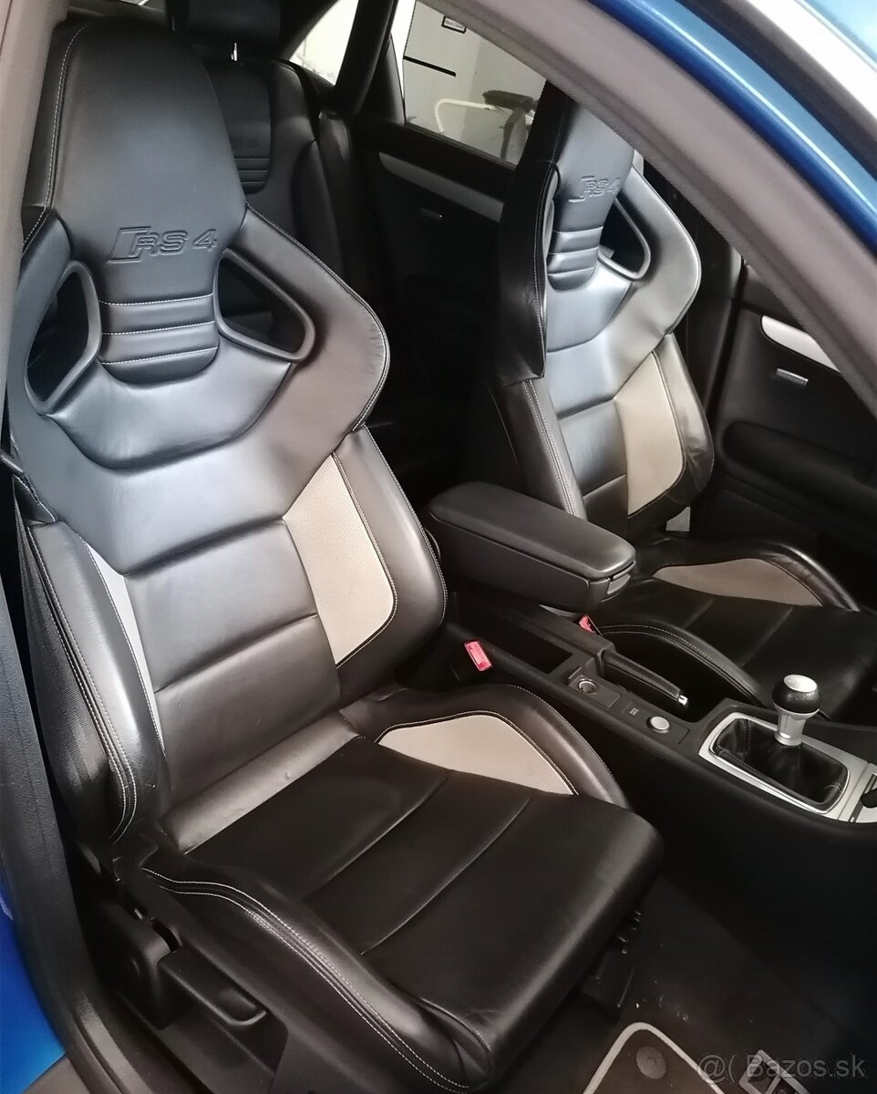 Prodám Audi RS4 4.2 V8 Exclusive B7 - 4