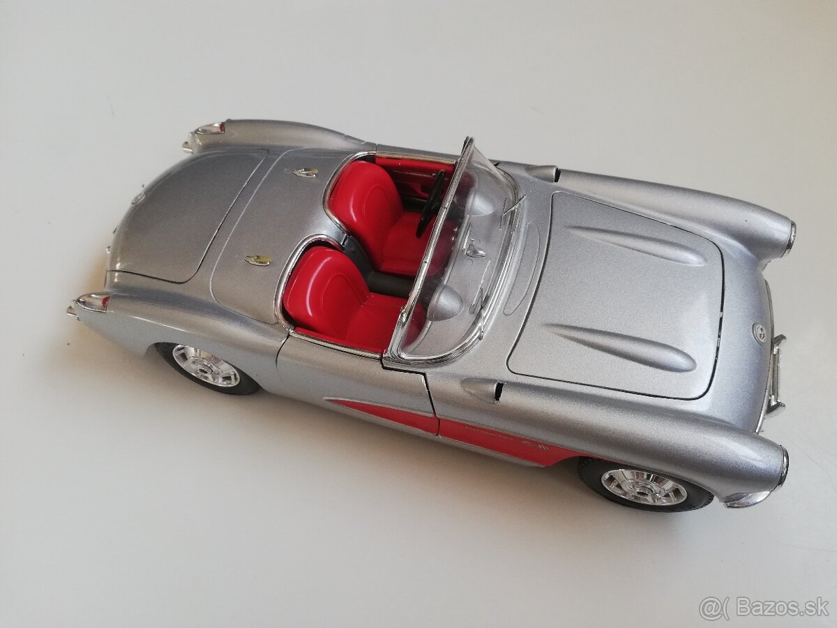 1:18 CHEVROLET Corvette , Bburago - 4