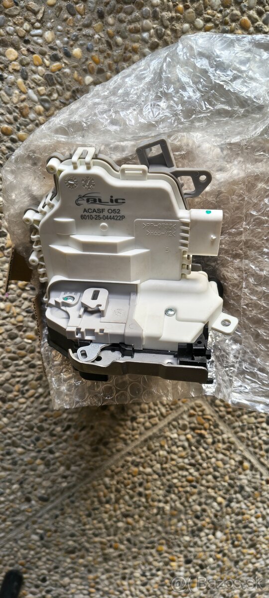 Predám diely koncernu VW - 4