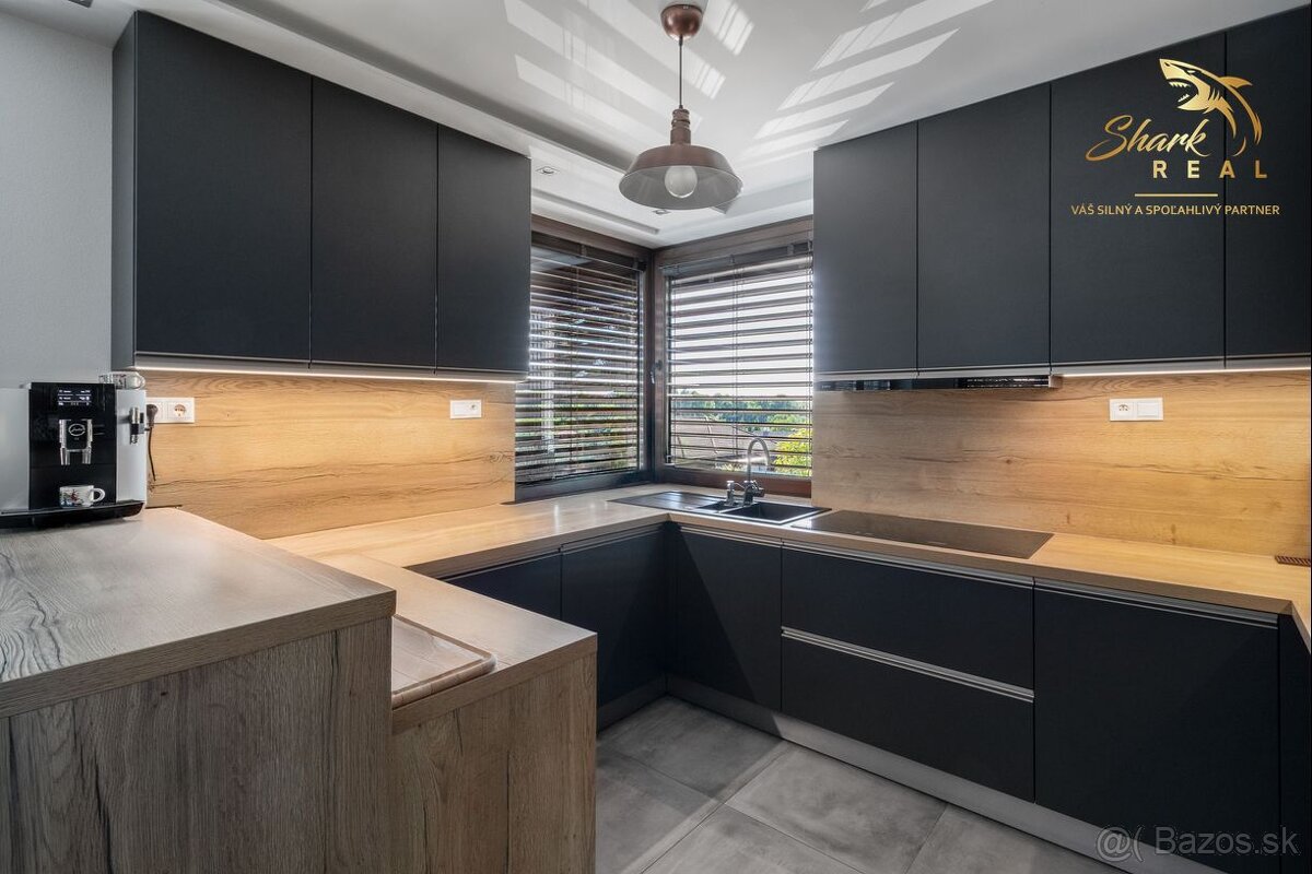 Rodinný dom s bazénom na predaj - 4