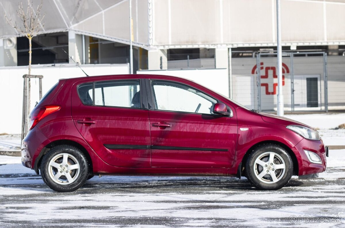 Hyundai i20 1.25, 62.5kW (2013) - 4