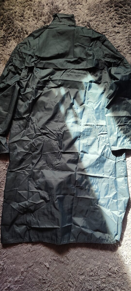 Vojenský nepremokavý plášť - 4