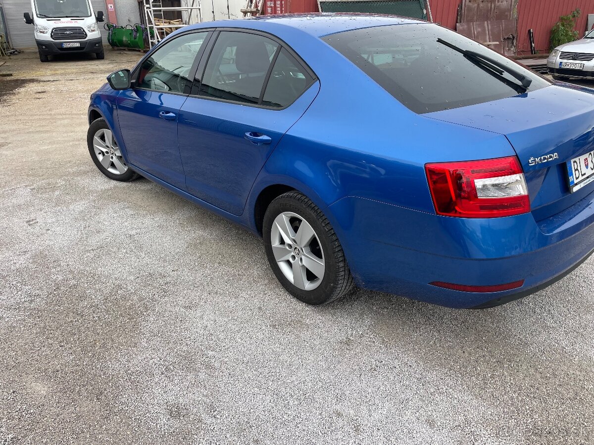 Škoda Octavia 1.6 TDi - 4