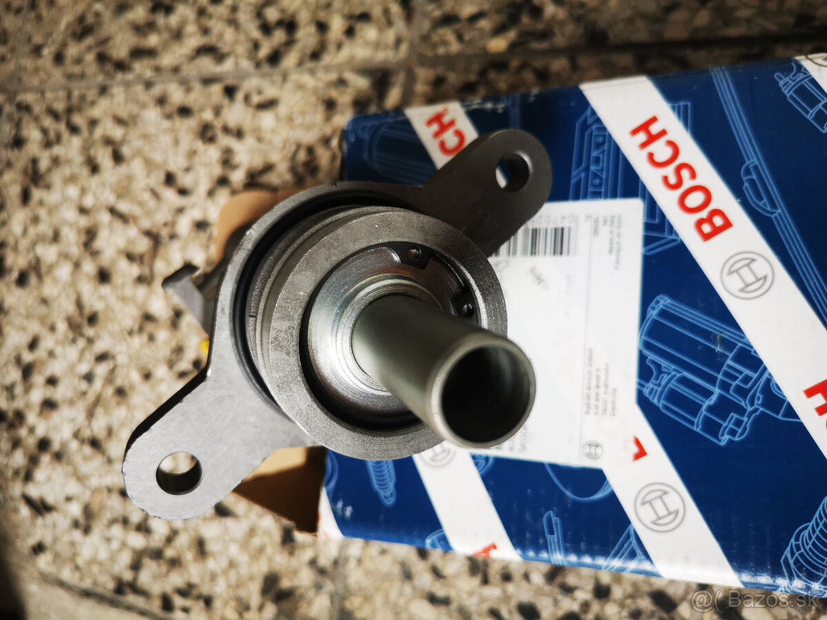 hlavny brzdovy valec BOSCH F026003715 - 4