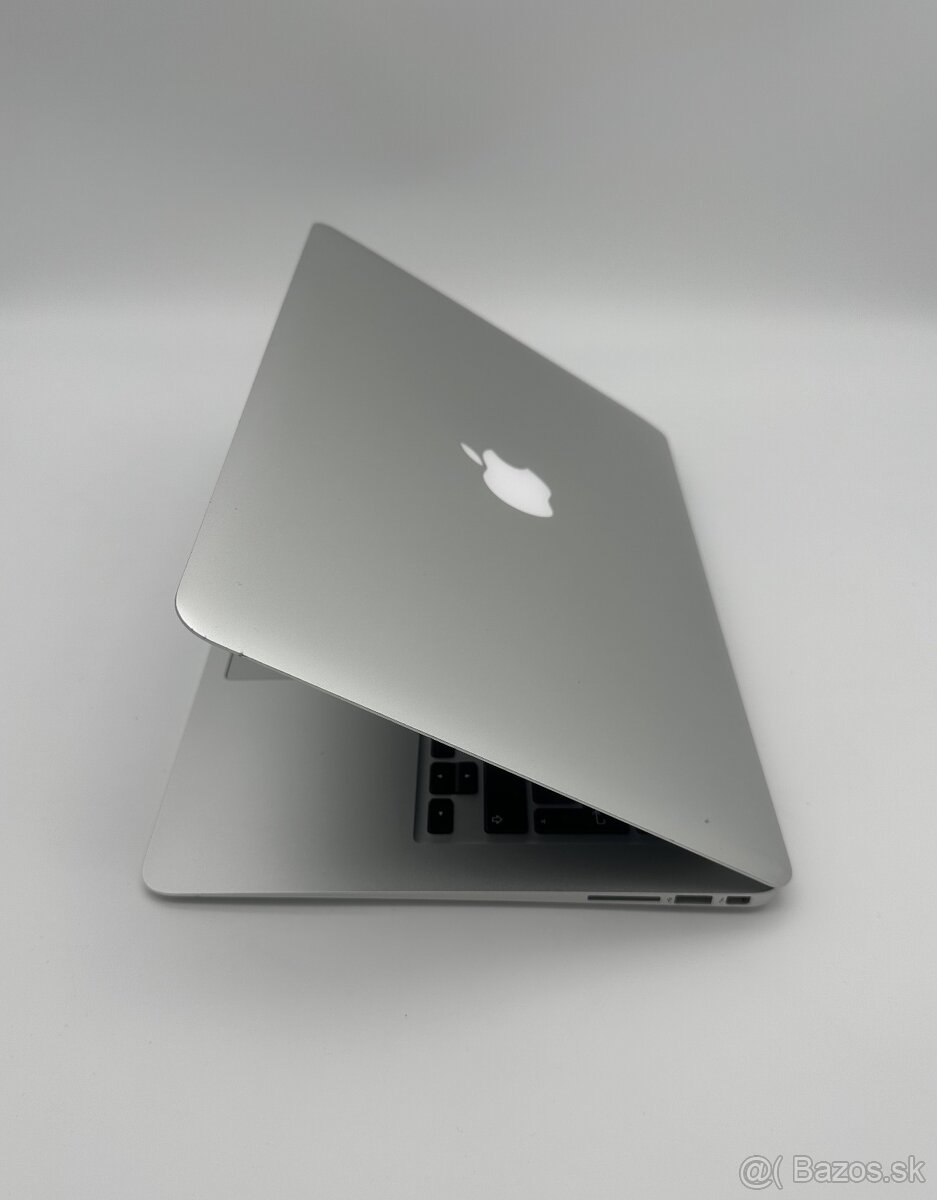 MacBook Air 13" 2017 Silver + ZÁRUKA - 4