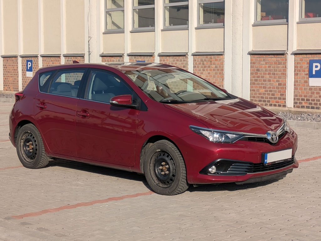 Toyota Auris 2018 1,6i 123000 km - 4