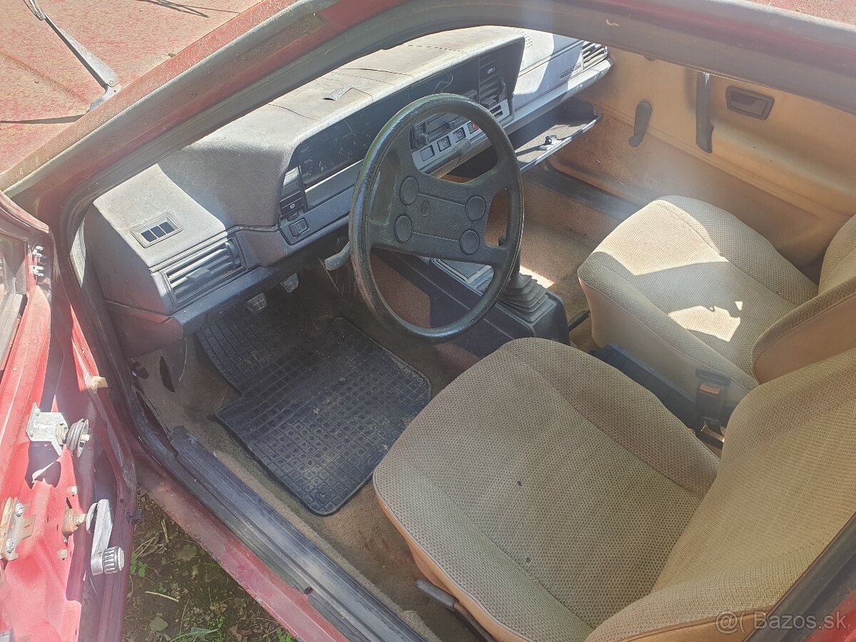 B2 Passat benzín veterán - 4