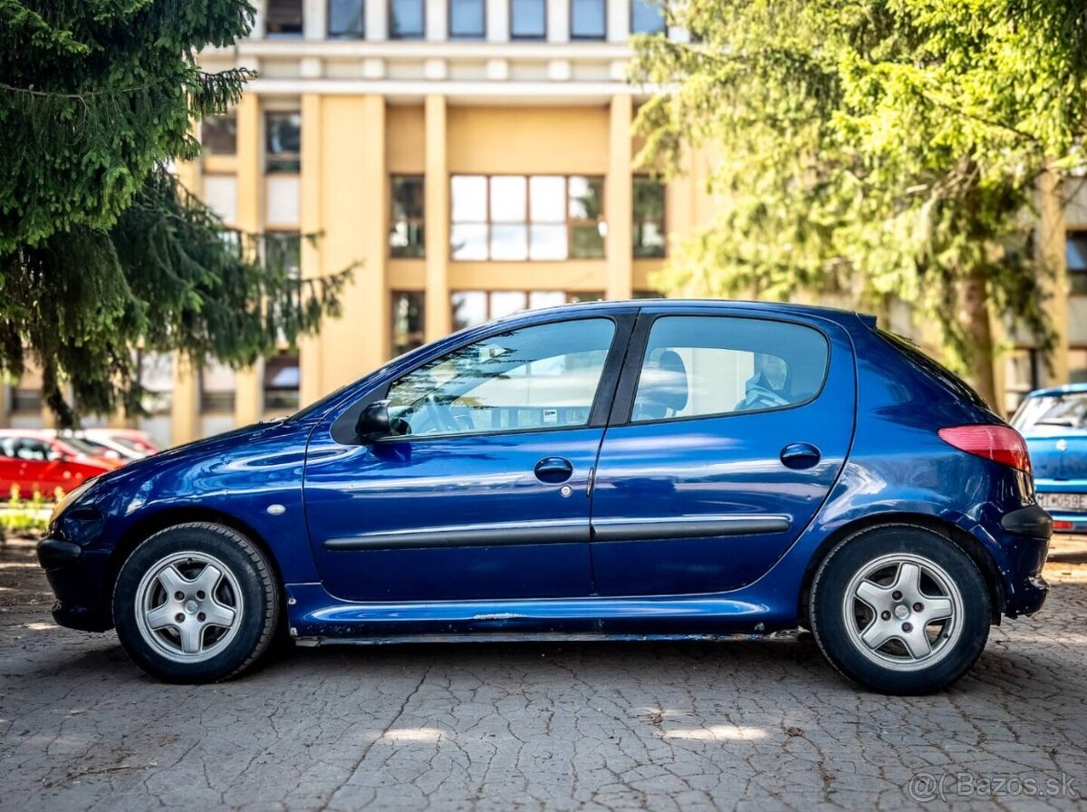 Peugeot 206 1.1, 44kW, 5dv. - 4