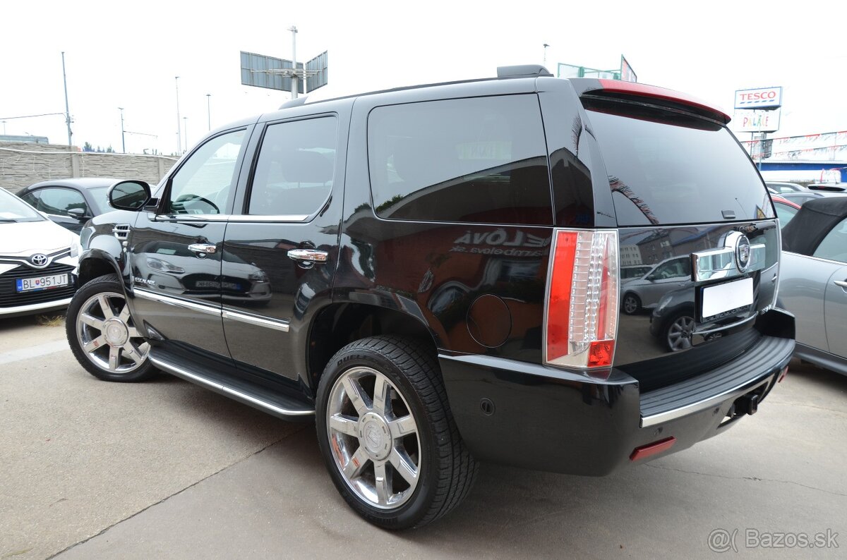 Cadillac Escalade 6,2 benzín + LPG AUTOMAT, 7. MIEST