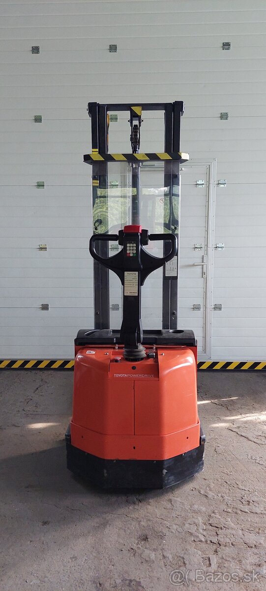 elektr. vzv BT TOYOTA 7SM 10 nosnosť 1000 KG veľmi zachovalý - 4