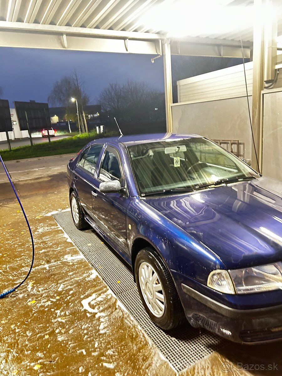 Škoda Octavia I Sedan 1.9 SDI 50KW 2001 - 4