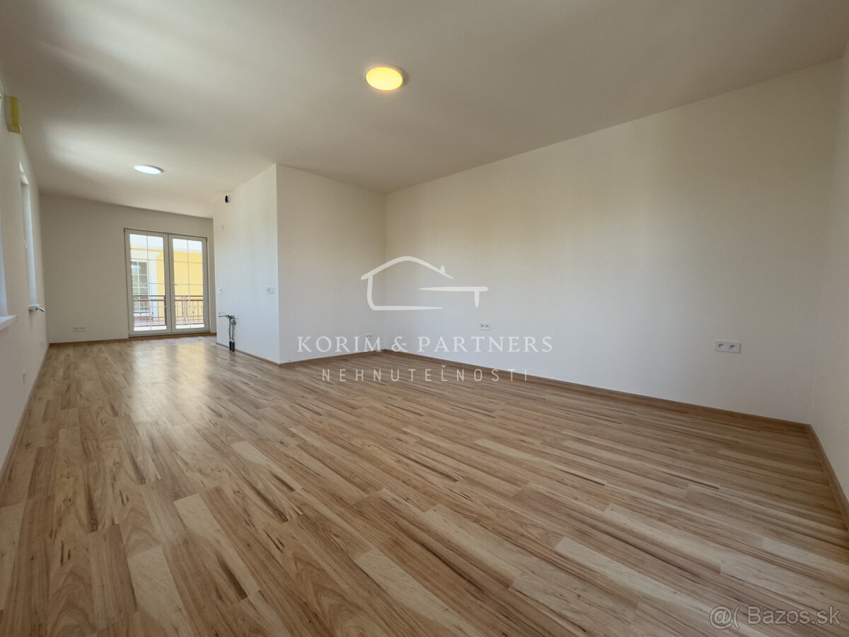 Veľký 1 izbový apartmán B307 v Danubia Residence v Komárne - 4