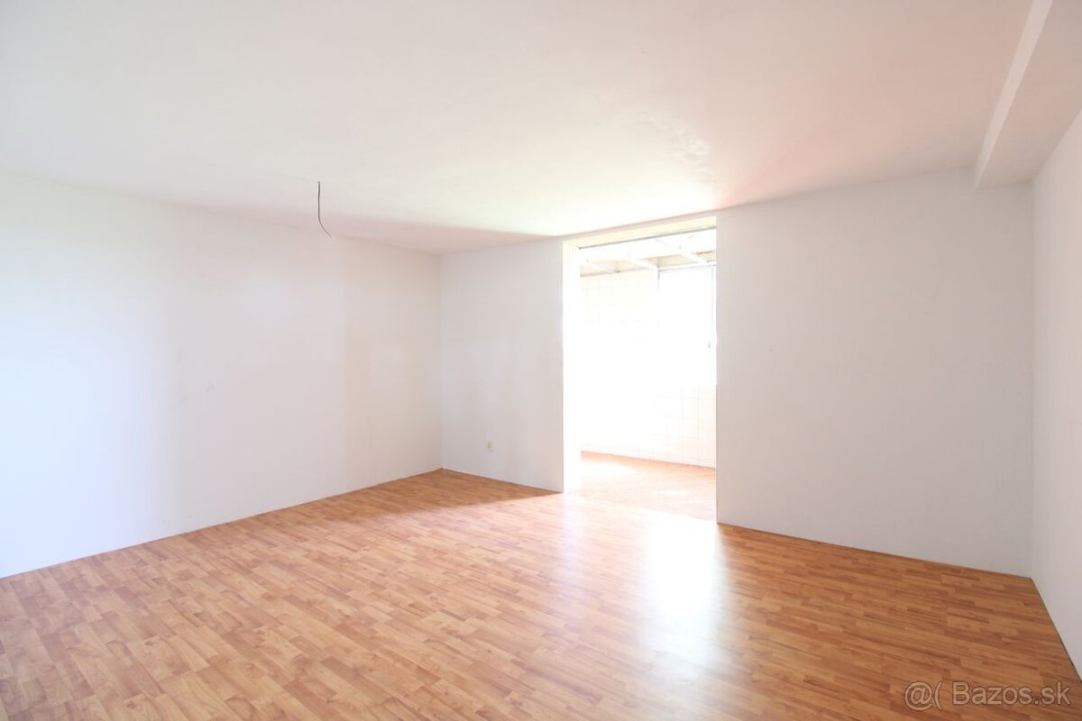 Podnikateľský objekt/sklad a pozemok na prenájom, Bernolákov - 4