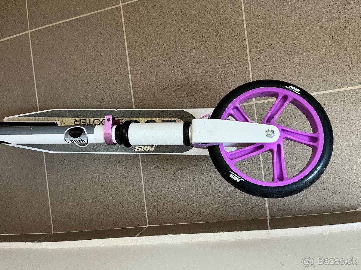 Kolobežka Nils Extreme 200 - 4