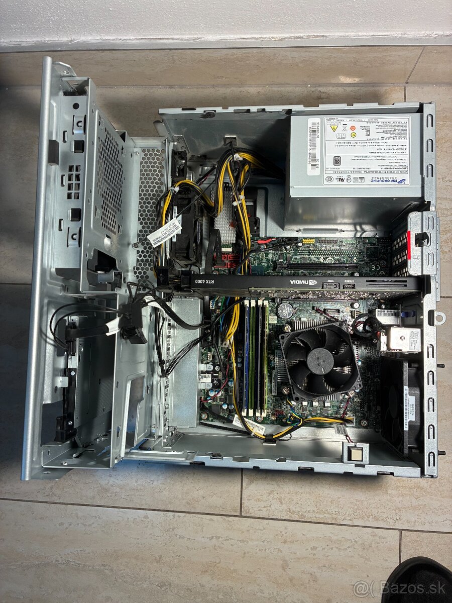 Lenovo Thinkstation P330 - i9 / 32GB / RTX 4000 - 4