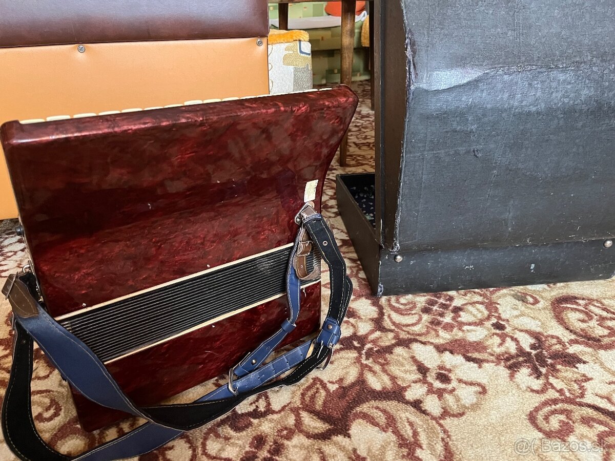 Akordeón 60Basov - 4