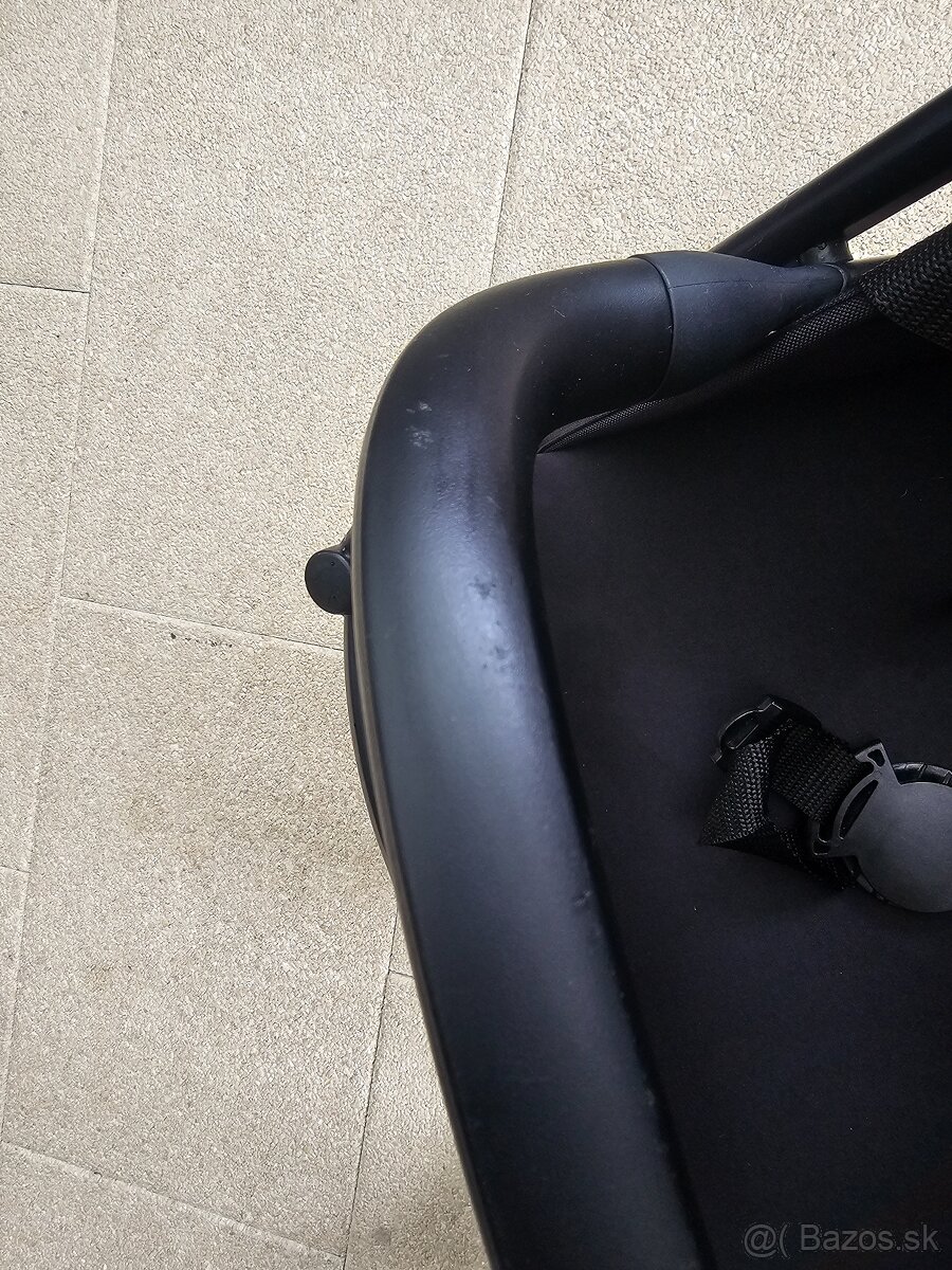 Hauck Rapid 4D olive - 4