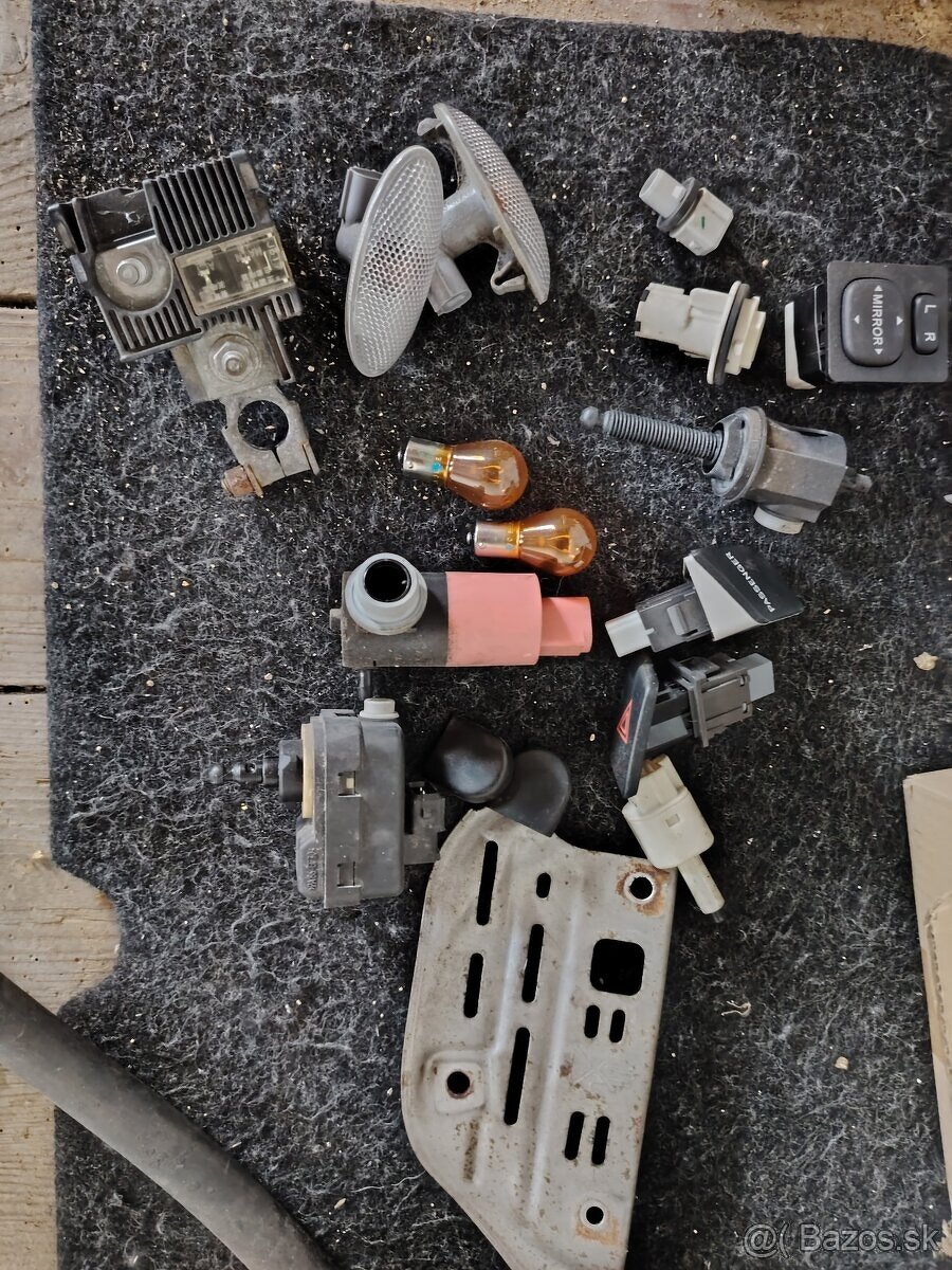 Diely Yaris 2008 - 4