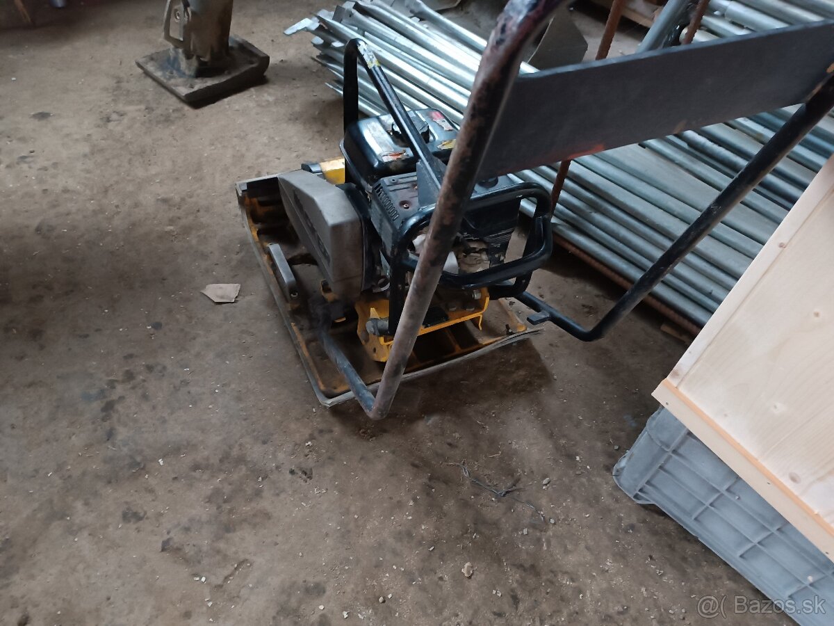 Wacker vibračná doska - 4