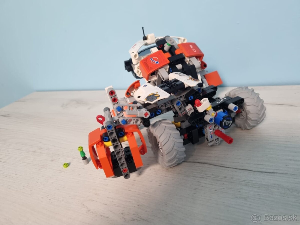 Lego Technic 42178 Vesmírny nakladač LT78 raz postavene - 4