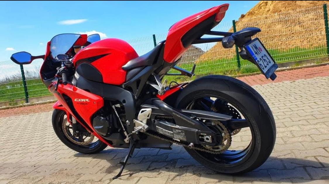 Honda cbr 1000 RR Fireblade - 4