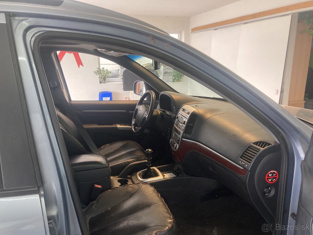Hyundai santa fe 2.2 crdi rozpredam iba watsap alebo mail - 4