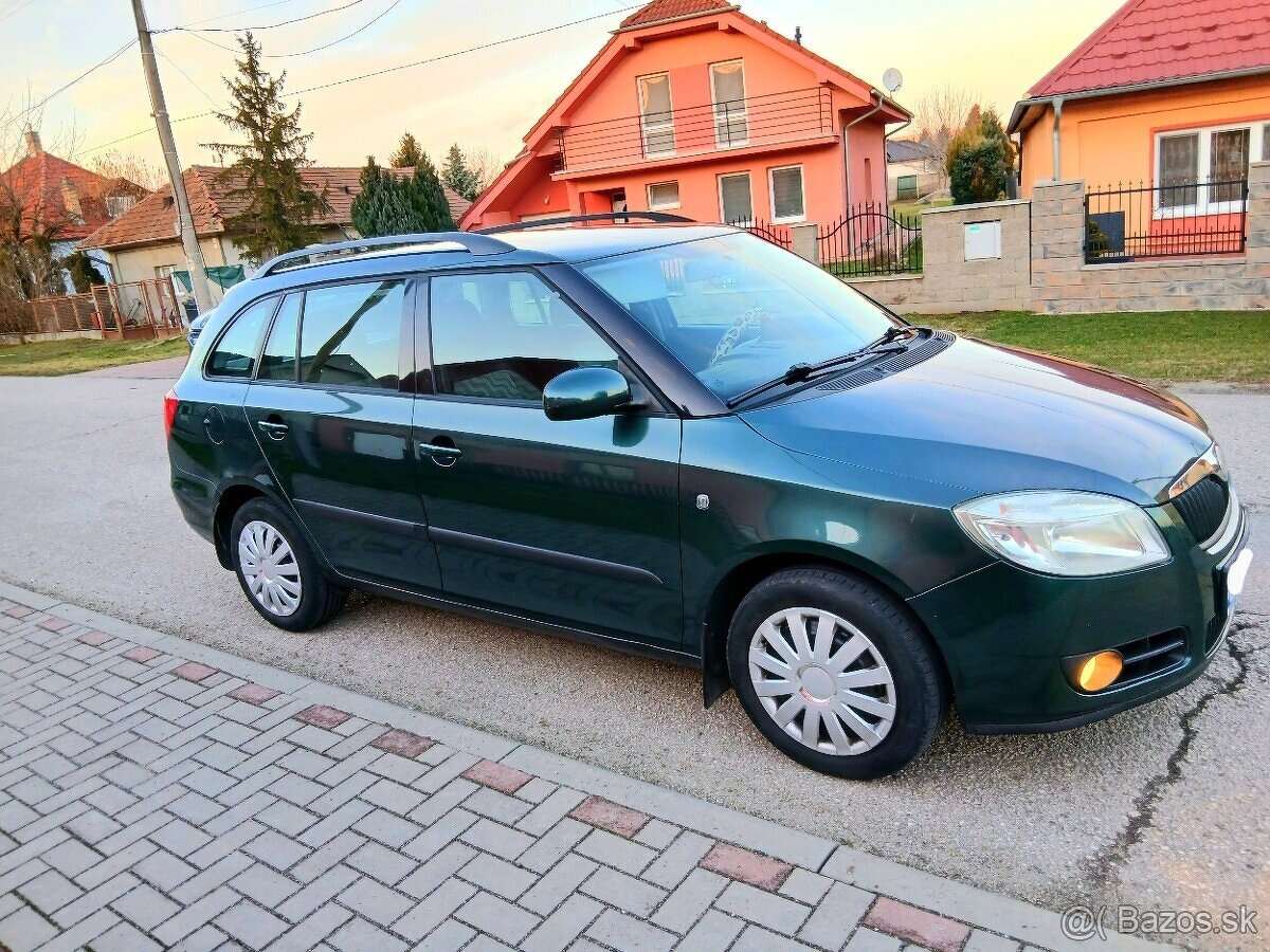 Škoda Fabia II COMBI BENZÍN 1.4 - 4
