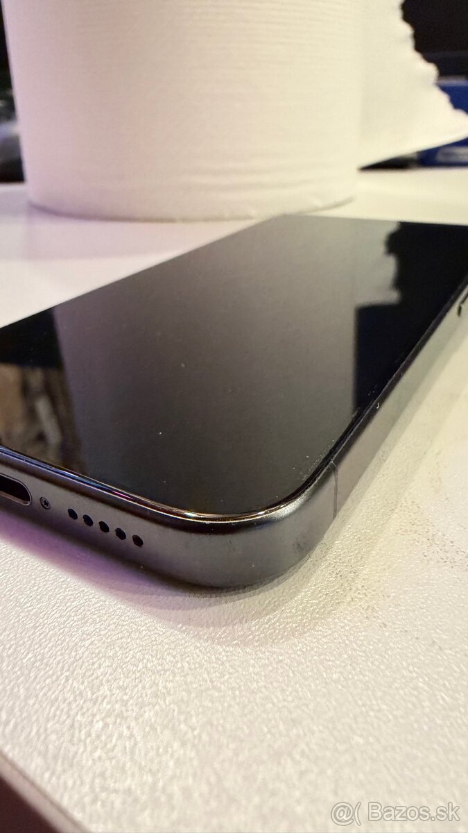 iphone 15 Pro, Black Titanium, 256GB - 4