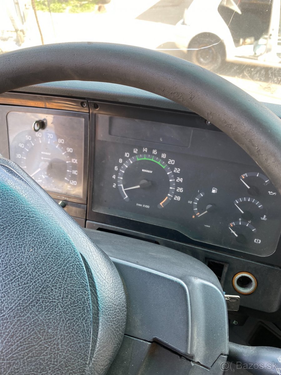 Rozpredam Renault Premium - 4